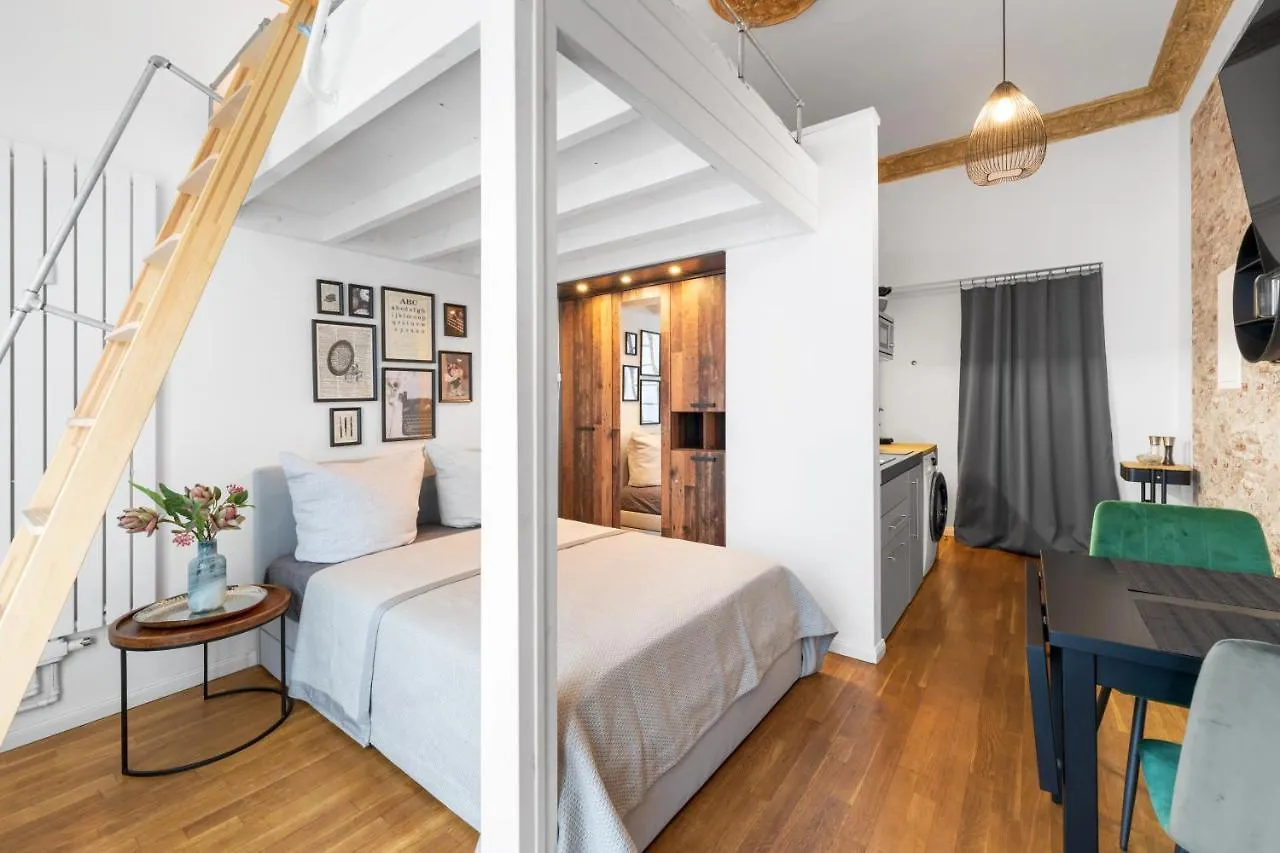 شقة The Koburger Vh, Studio For Up To 4 With High Bed برلين
